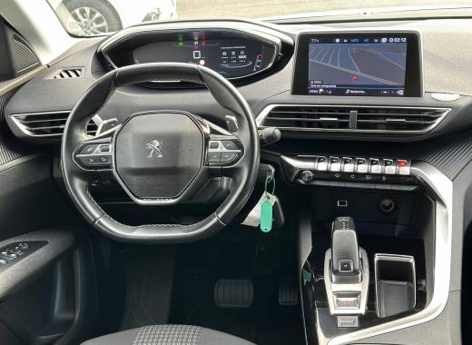 PEUGEOT 5008 1.5 BlueHDi