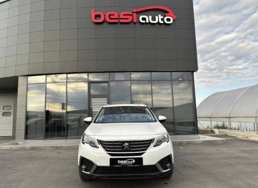 PEUGEOT 5008 1.5 BlueHDi