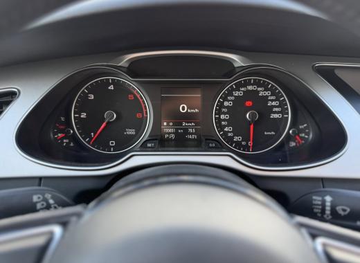 Audi A4 2.0 TDI S Line