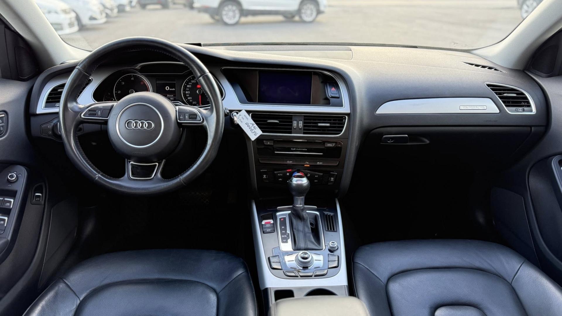 Audi A4 2.0 TDI S Line