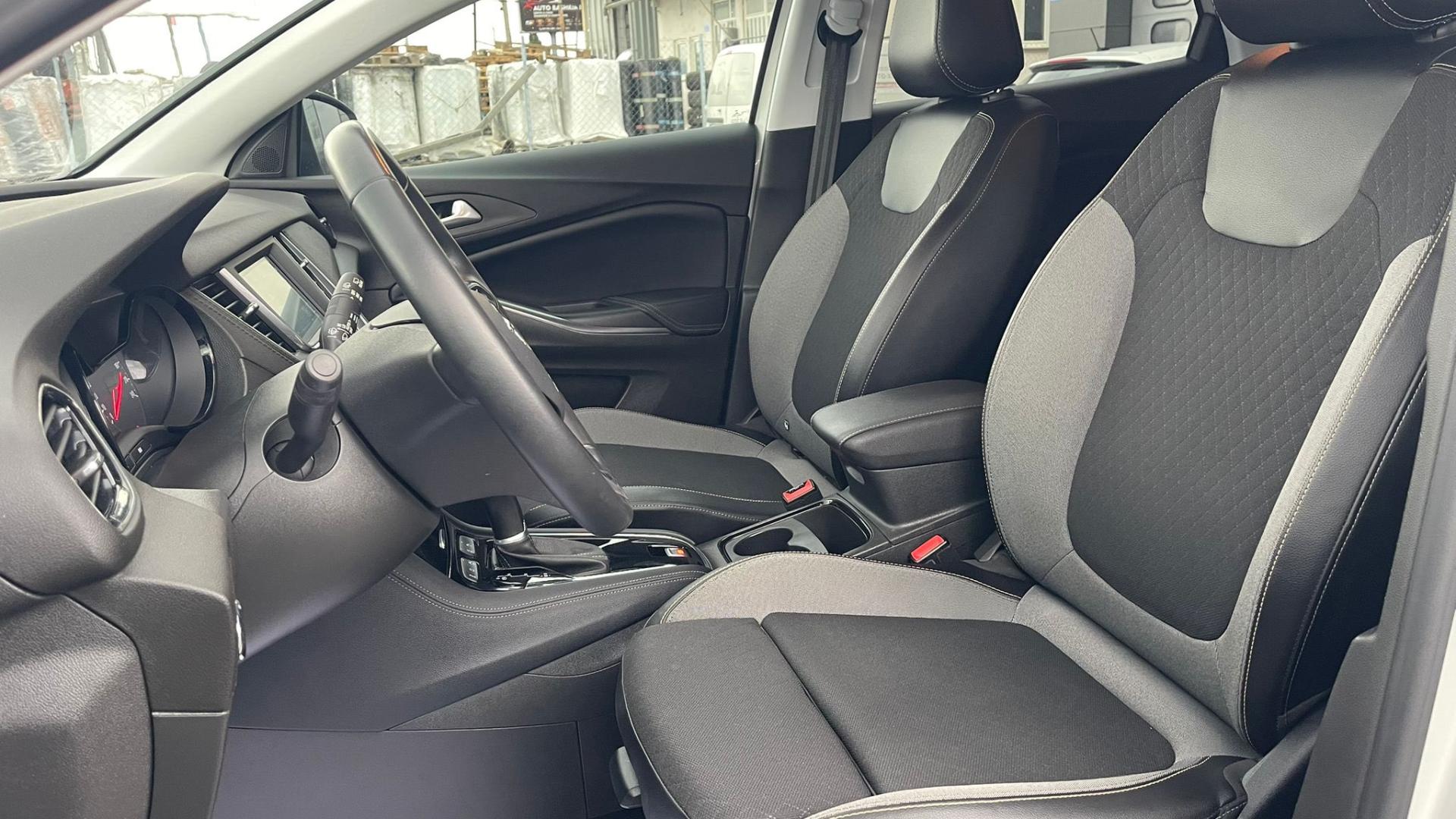 OPEL GRANDLAND X GS Line