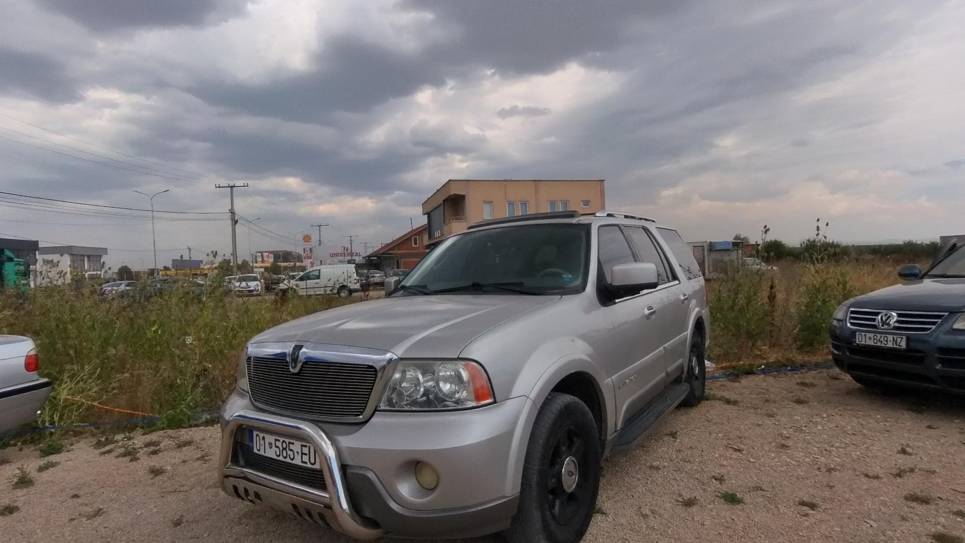 Lincoln Navigator